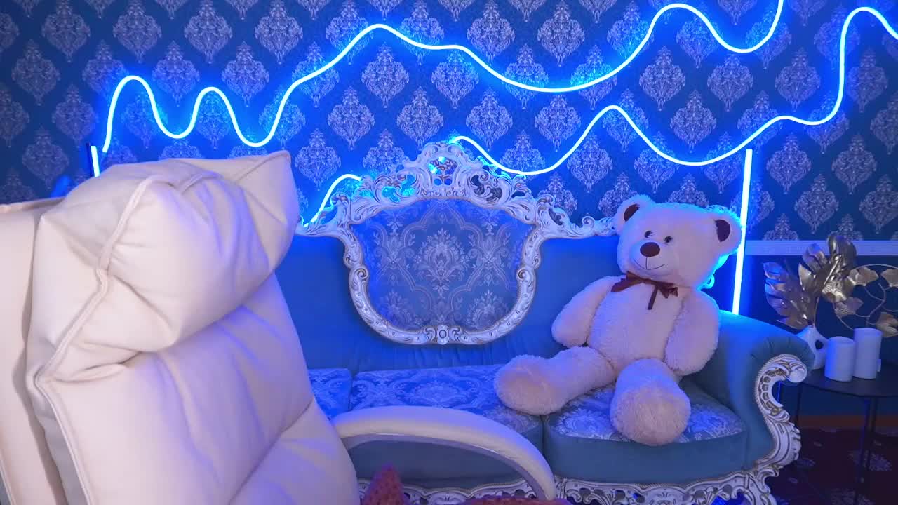 MissRossi Live Sex December 17, 2025