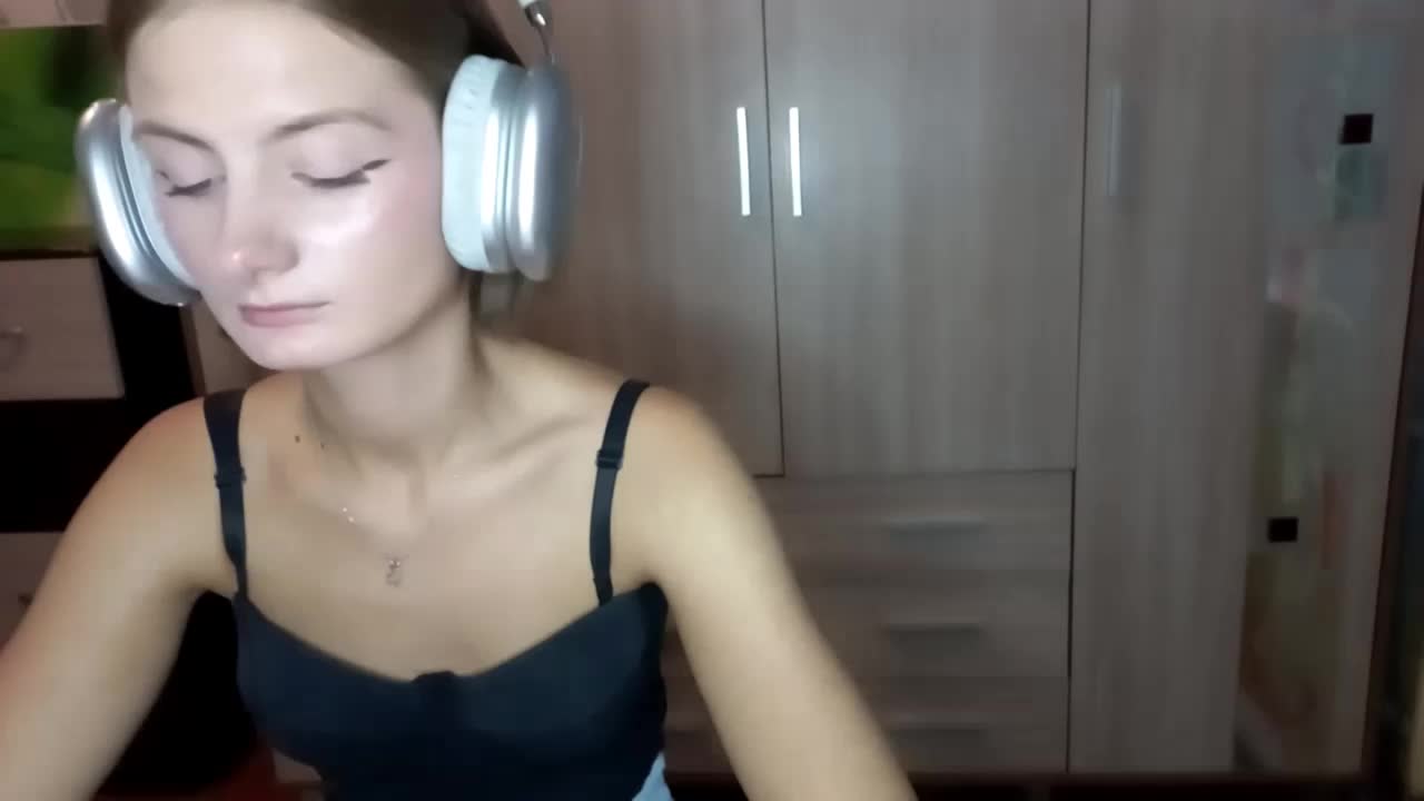 AuroraRow Live Sex October 5, 2025