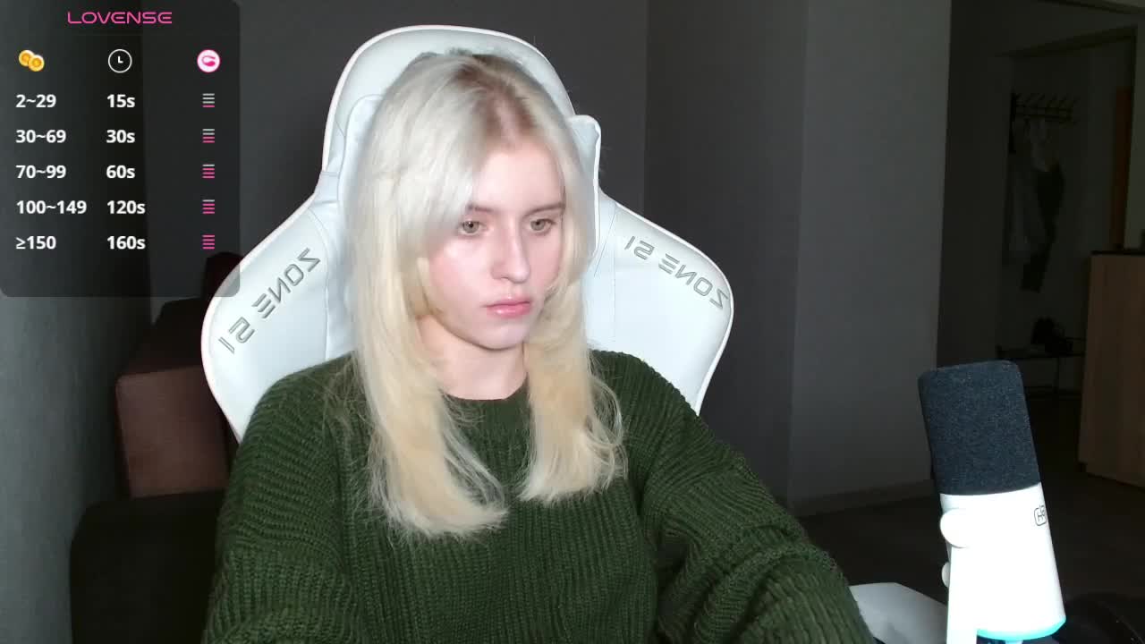 Helga_Pataki Live Sex December 13, 2025