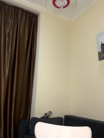 Polli_Kiss Live Sex December 13, 2025