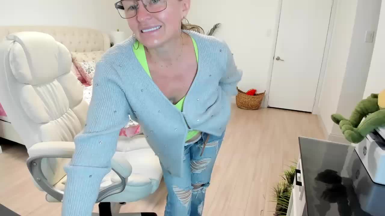 -Michelle- Live Sex December 13, 2025