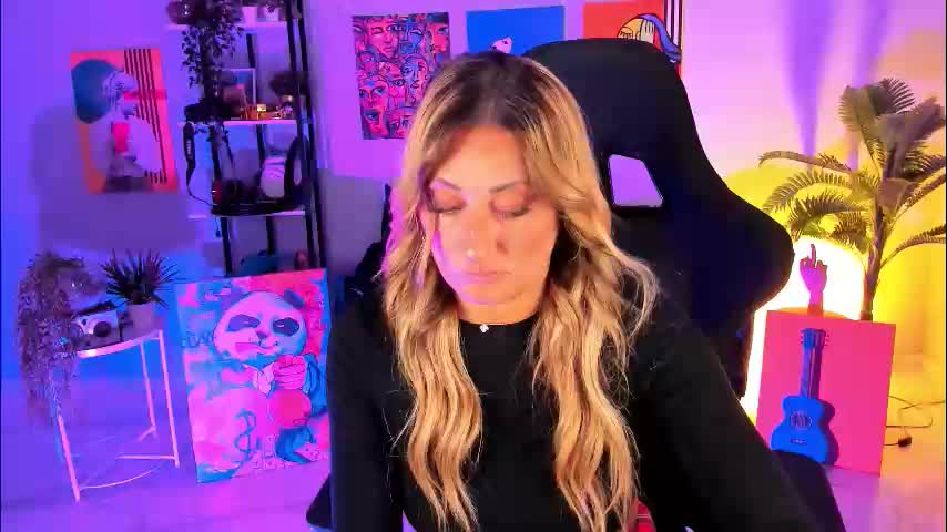 sarahholly Live Sex December 13, 2025