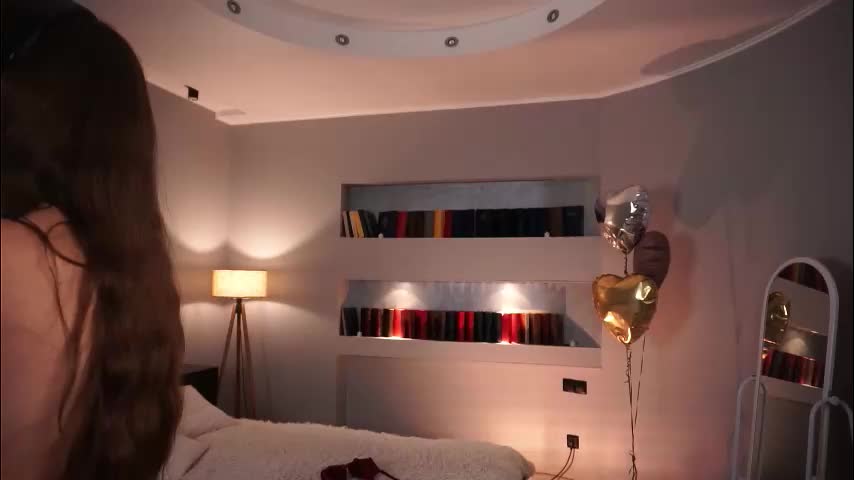 margarethowell Live Sex December 15, 2025