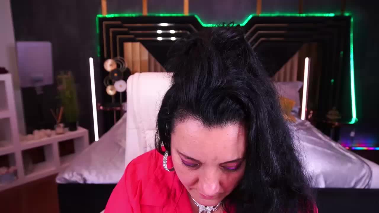 ValeryRosseee Live Sex December 15, 2025