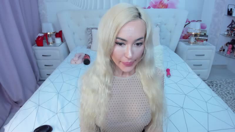 HottieSweetBritney Live Sex December 14, 2025