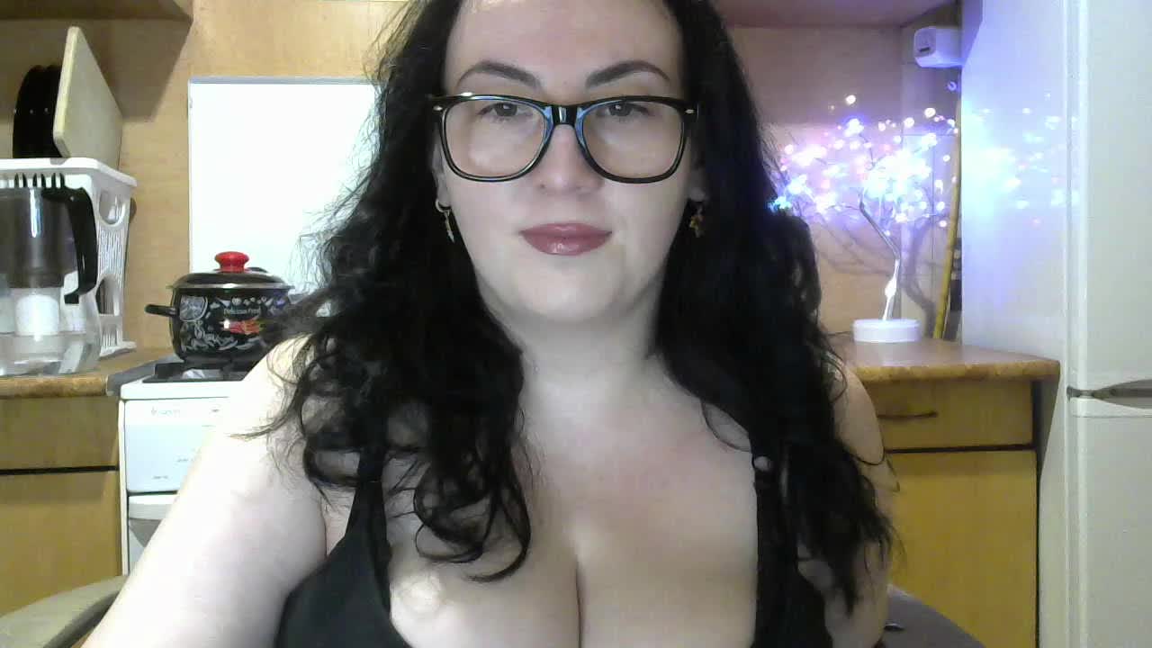 tatianamedi Live Sex December 13, 2025