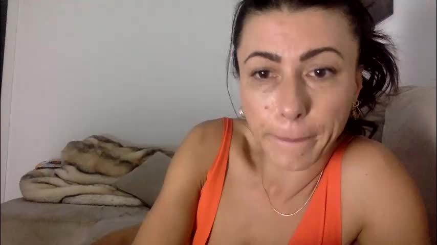 swee788485 Live Sex December 17, 2025