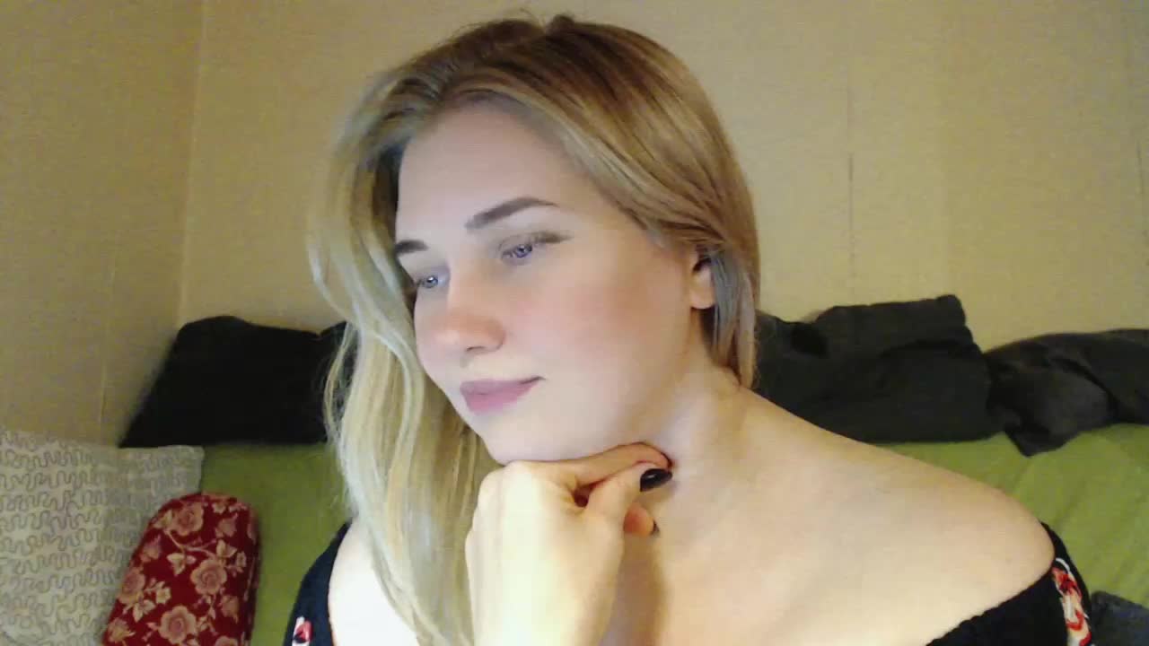_LILKA_ Live Sex December 15, 2025