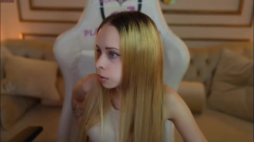 anabel_team054 Live Sex December 14, 2025