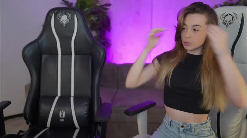 kira0541 Live Sex December 19, 2025