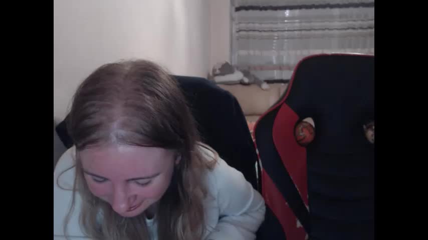 jenisandpeter Live Sex December 19, 2025