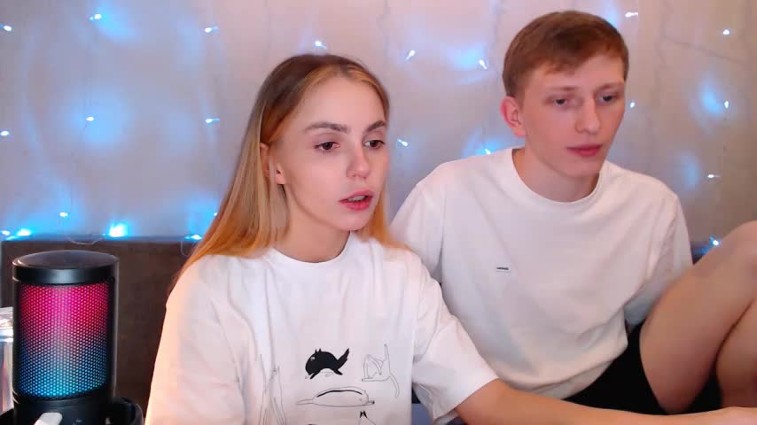 juliaanddima Live Sex December 17, 2025