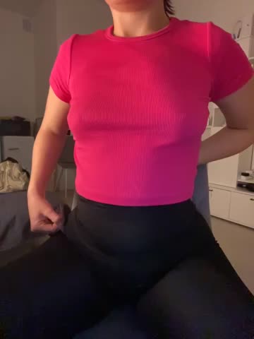 girlsz_ Live Sex December 17, 2025