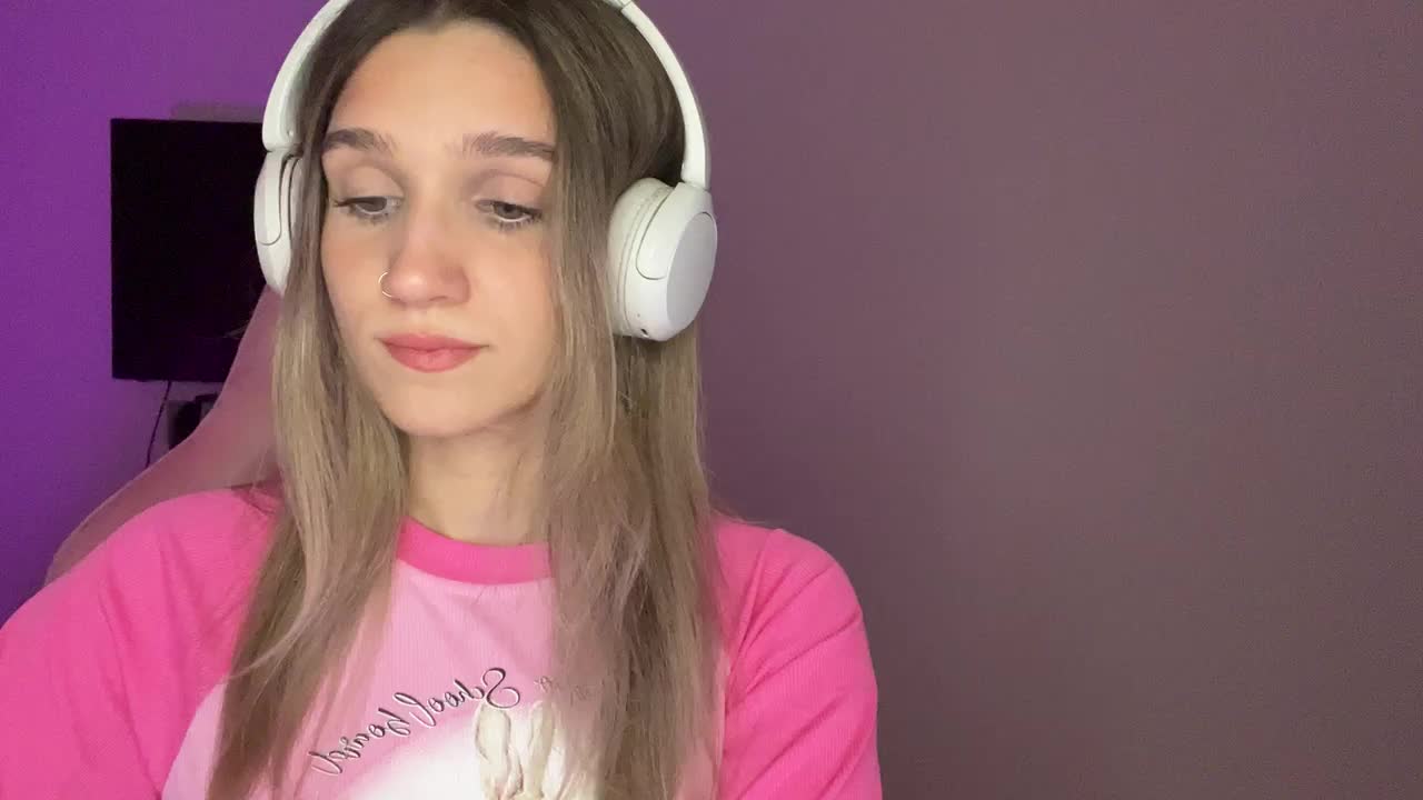 BabyTamagochi Live Sex December 13, 2025