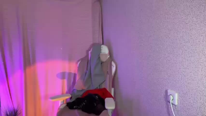 Katrin__kiss Live Sex December 13, 2025