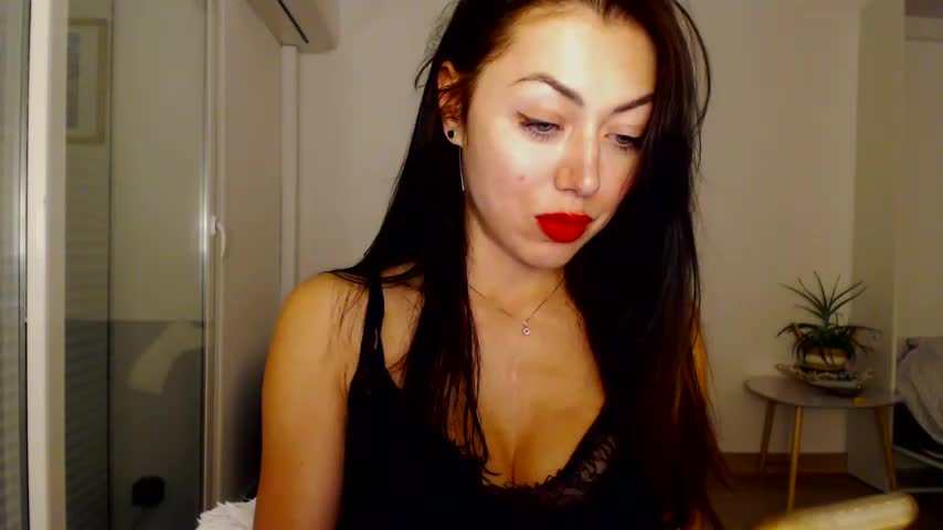 lola_Queen92 Live Sex October 5, 2025