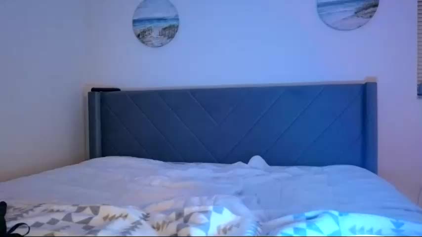 emilyy_miller Live Sex December 12, 2025