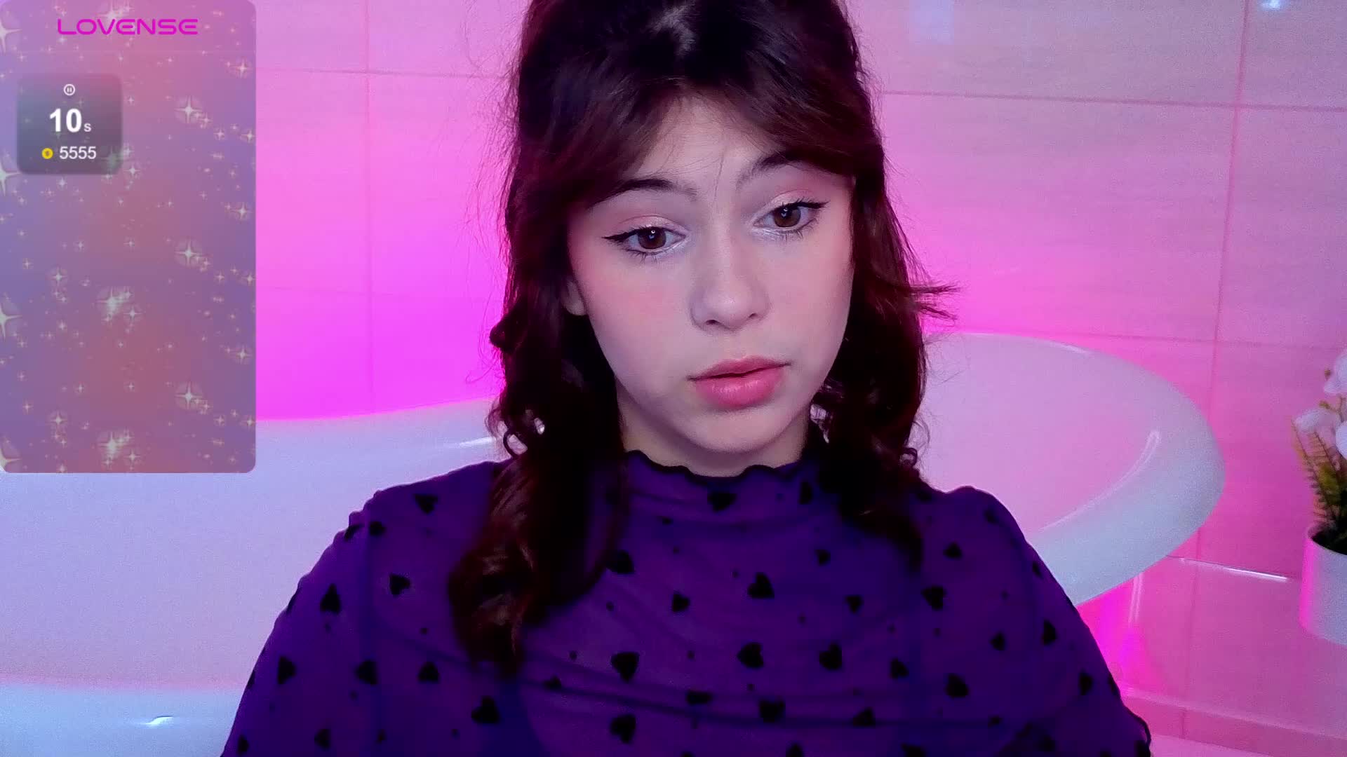 CoralineJones Live Sex December 18, 2025