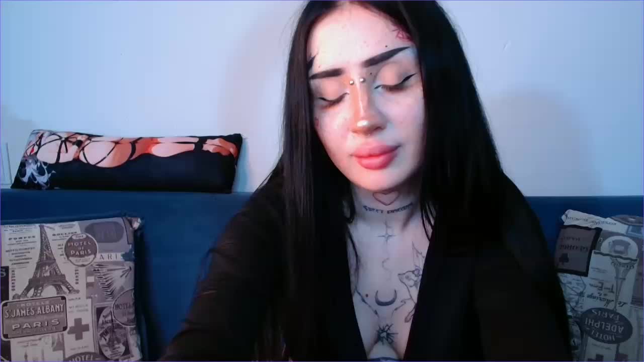 lisa-tatt Live Sex December 13, 2025