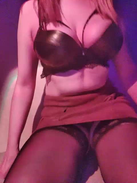 PANTYHOSECOUPLE Live Sex December 12, 2025