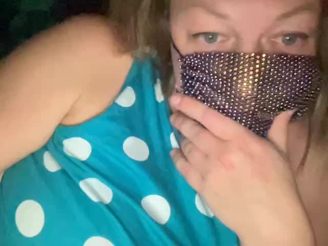 EVIL_TITS Live Sex December 17, 2025