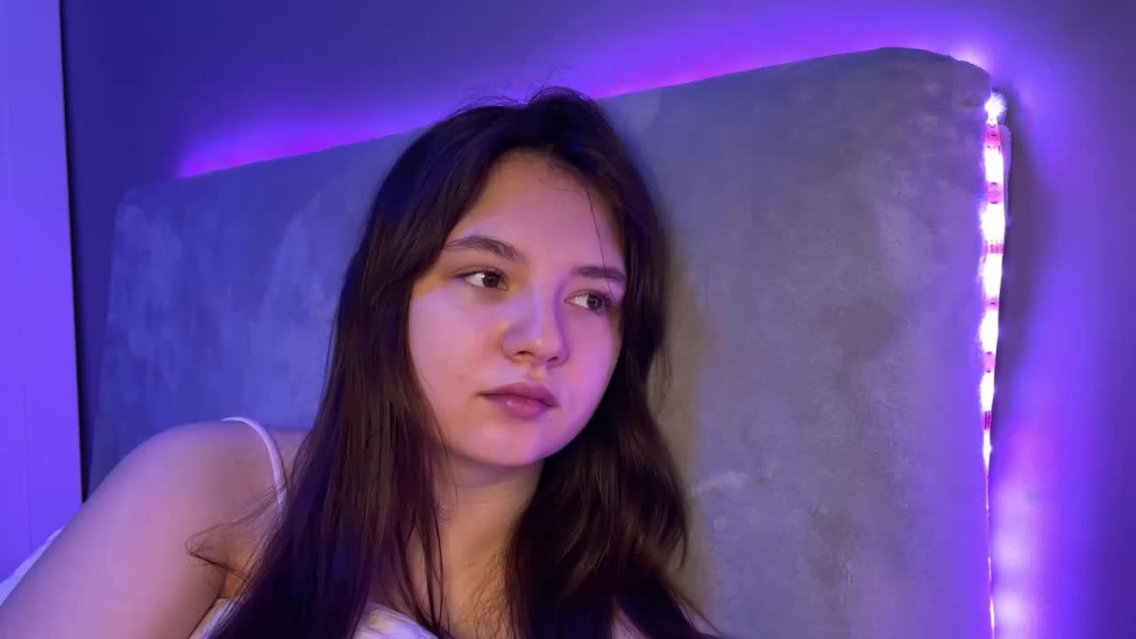 AlisaRichGold Live Sex December 14, 2025