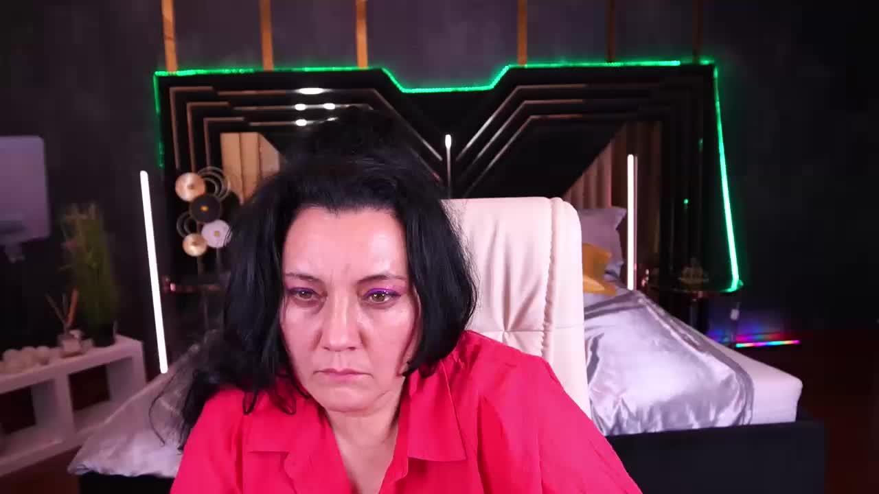 ValeryRosseee Live Sex December 15, 2025