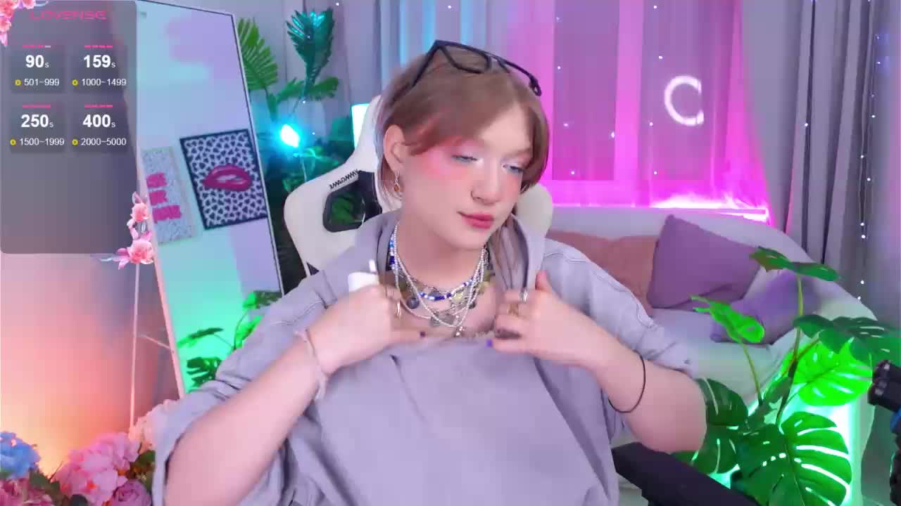 CrazyWine Live Sex December 17, 2025