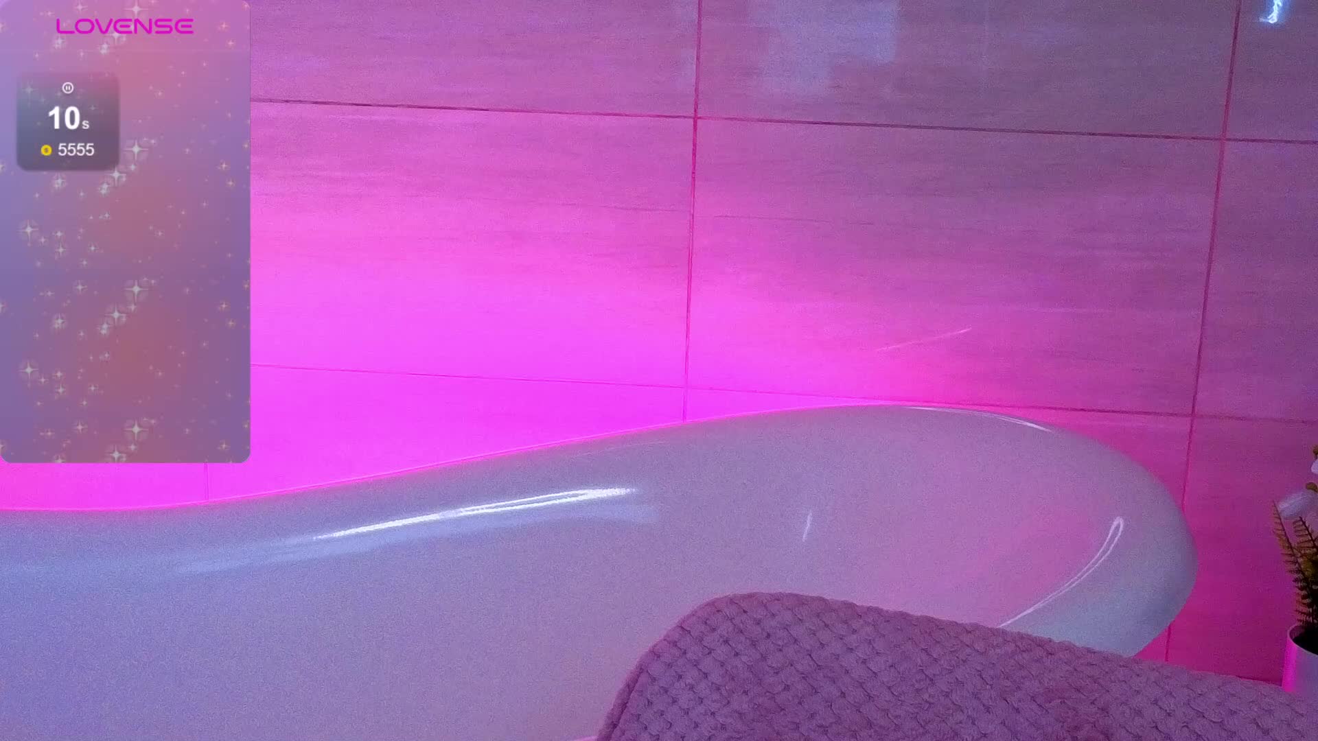 CoralineJones Live Sex December 18, 2025