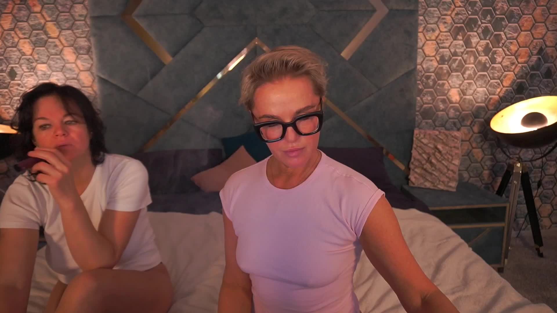 PleasureWeCouple Live Sex December 19, 2025