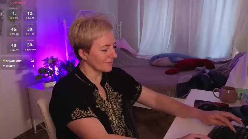 nika_smit Live Sex 2025.10.05