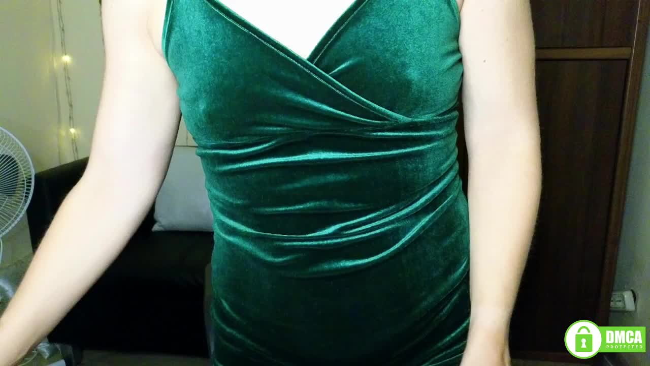 Jullyblondkiss Live Sex December 14, 2025