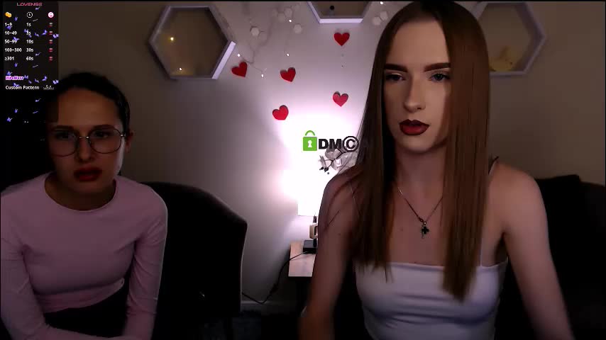 mona_cloud Live Sex December 18, 2025