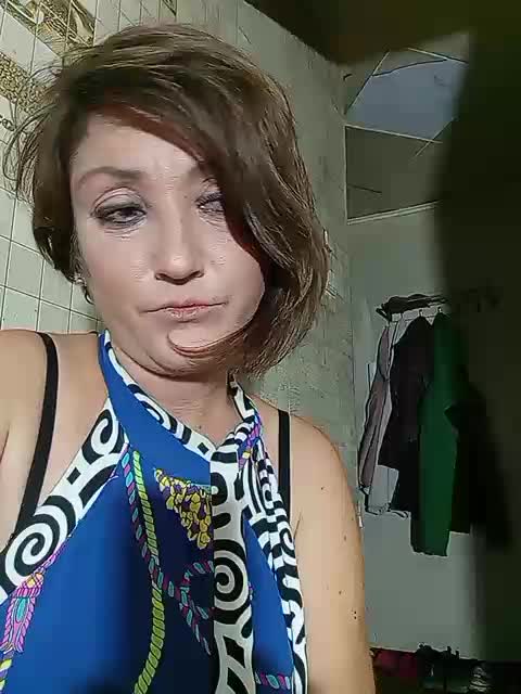 8BESTGirl8 Live Sex December 12, 2025