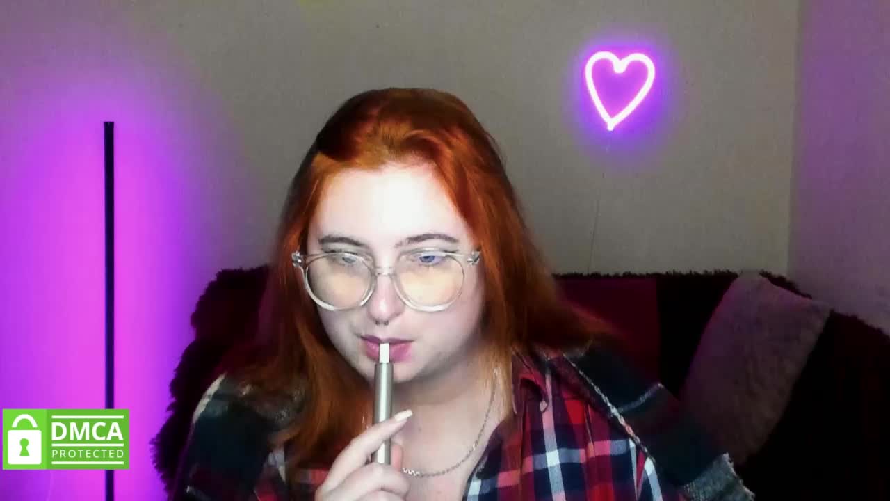 Aliciaredluv Live Sex December 19, 2025