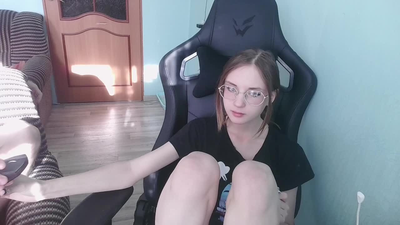 emolina Live Sex December 14, 2025