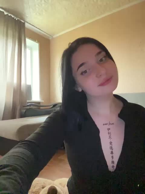 Aliska22 Live Sex December 13, 2025