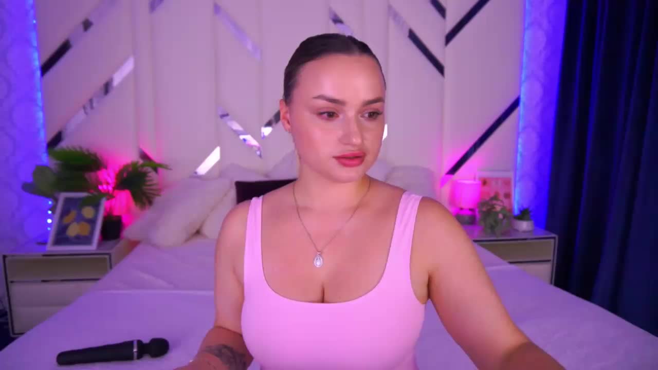 FloraGreys Live Sex December 14, 2025