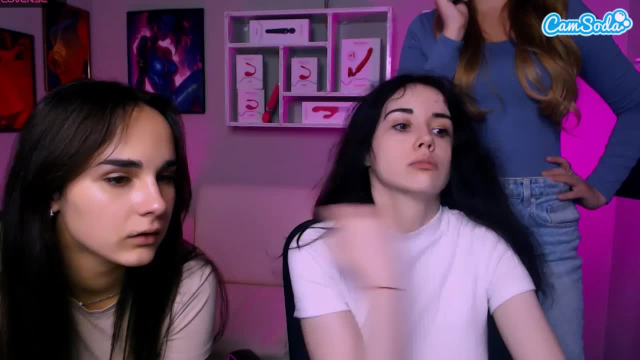 playfulsophie Live Sex December 17, 2025