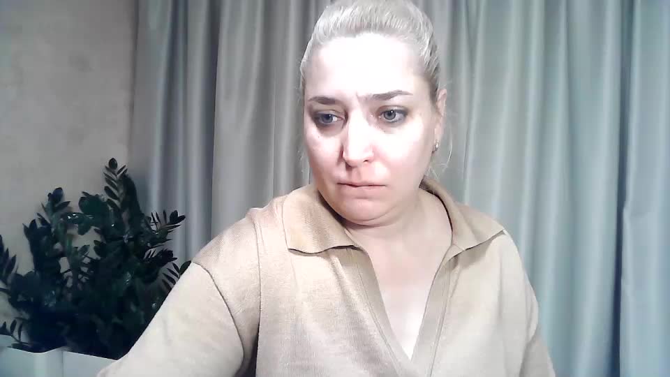 KickaIricka Live Sex December 13, 2025