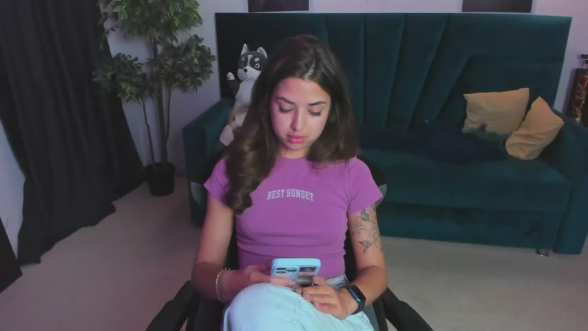 CharleneWoods Live Sex December 13, 2025