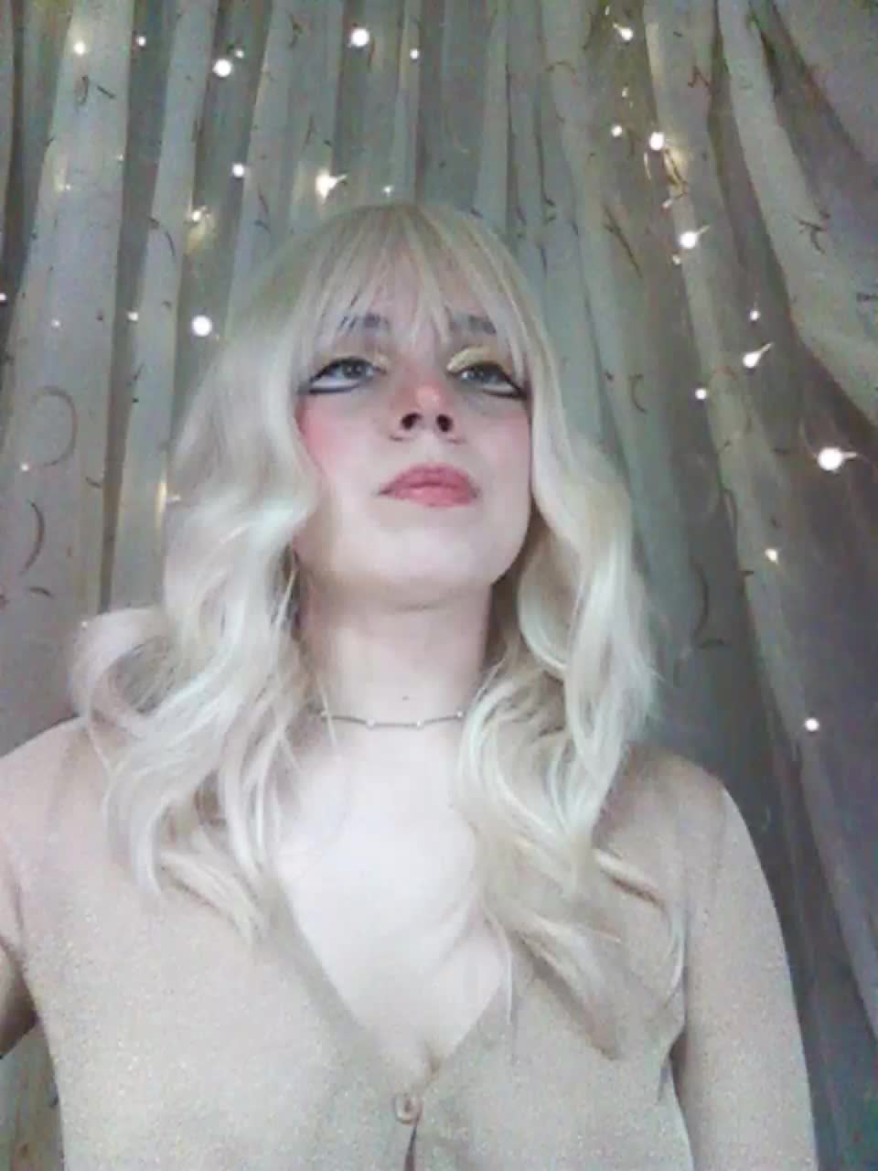 -Ramona- Live Sex December 17, 2025