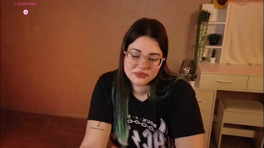 sunflower0907 Live Sex December 17, 2025