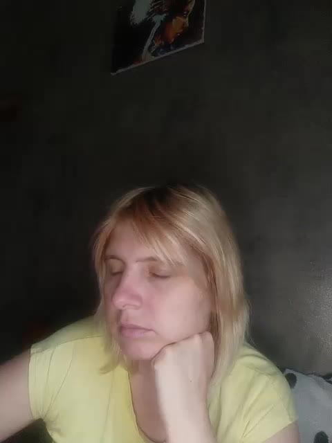 FlameHost Live Sex December 14, 2025