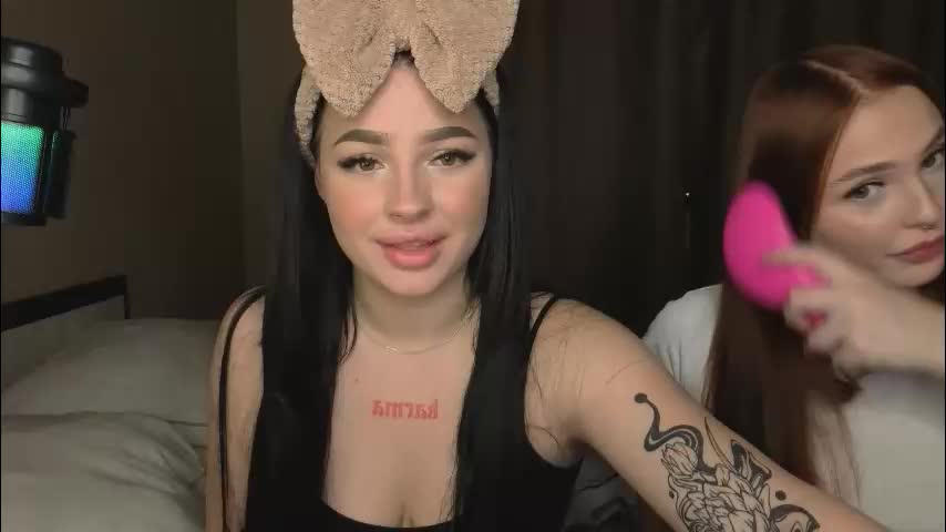 lisaanddenis Live Sex December 19, 2025