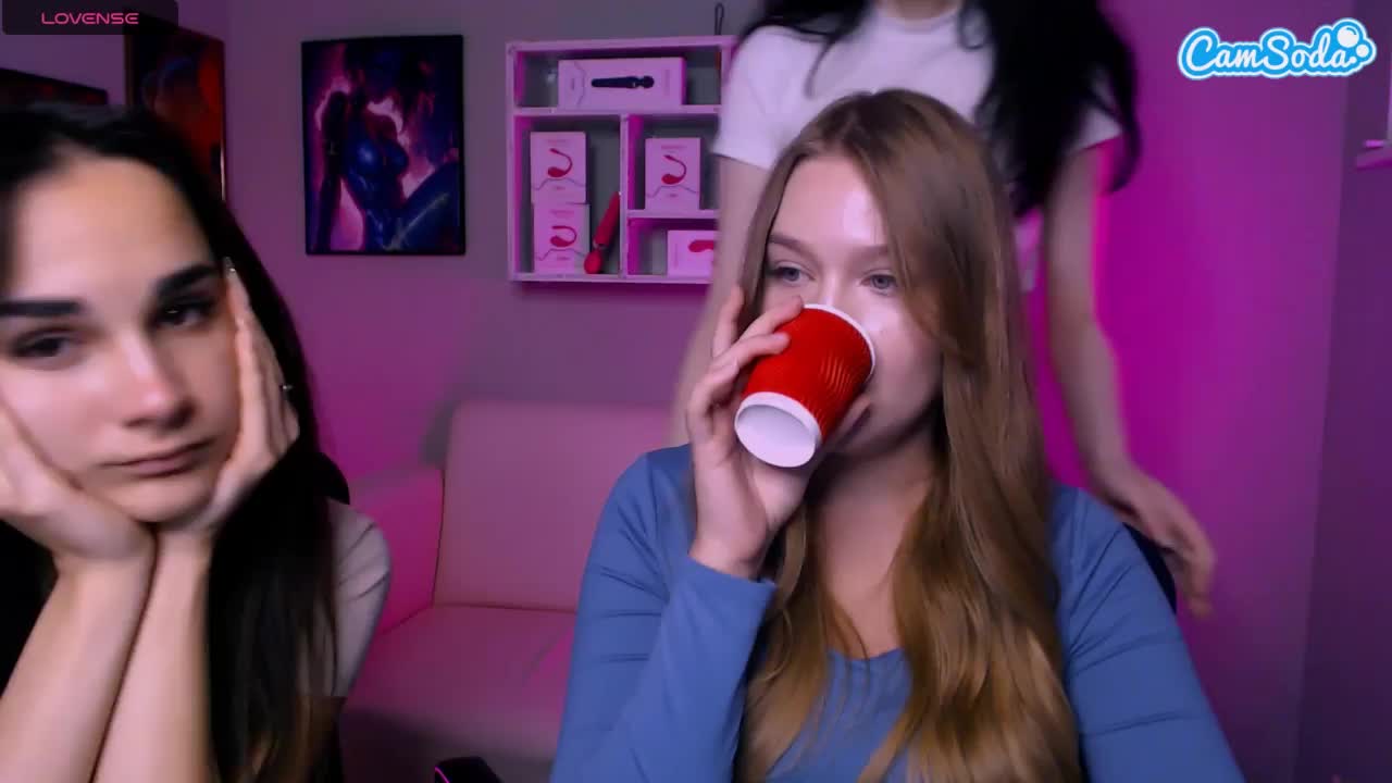 playfulsophie Live Sex December 17, 2025