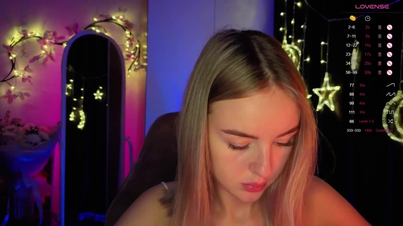 Nestyzz Live Sex December 17, 2025