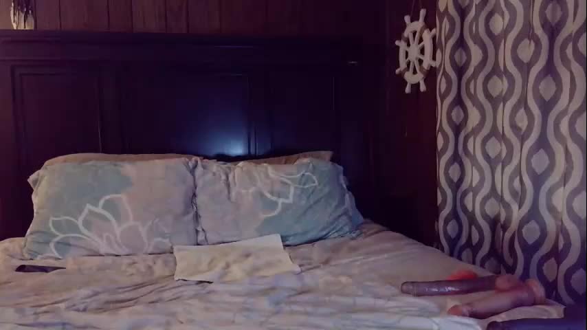milf_raylie Live Sex December 12, 2025