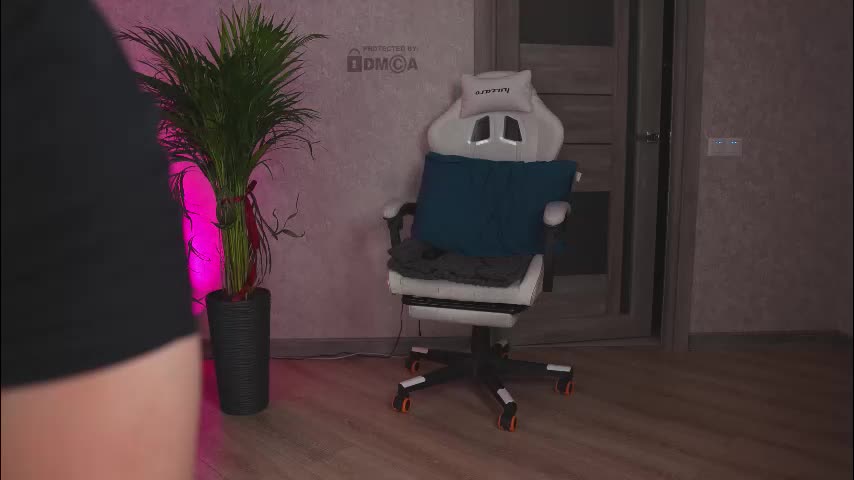 misstics_ Live Sex December 13, 2025