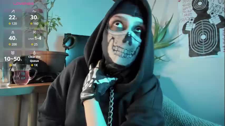 cos_operator Live Sex December 17, 2025